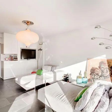 Apartment Luxueus 100 Stappen Zee En